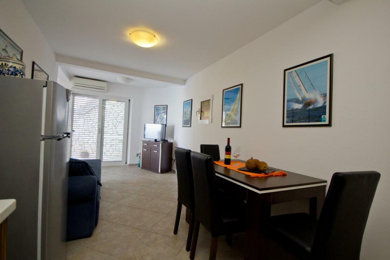 Apartments Dora Dobra Voda Extérieur photo