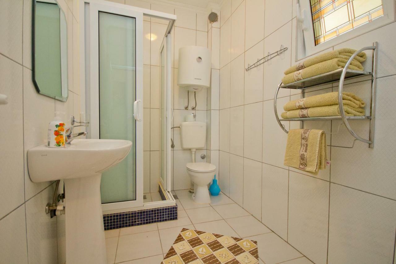 Apartments Dora Dobra Voda Extérieur photo