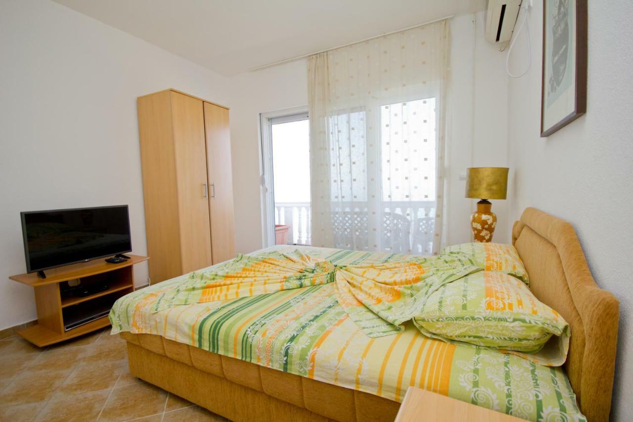 Apartments Dora Dobra Voda Extérieur photo